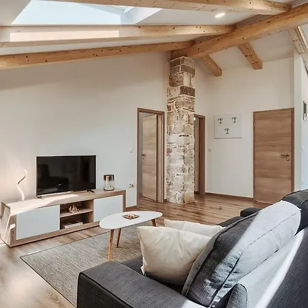 Pasqua Luxury Apartment